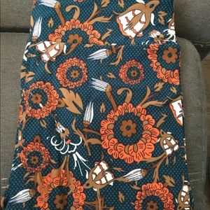 LulaRoe TC leggings